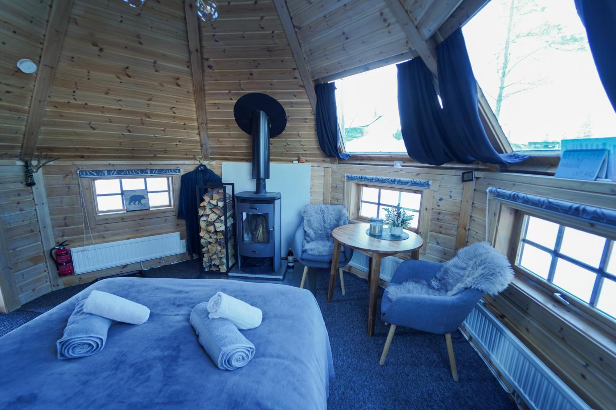 Northern Light Huts - Paradise Lapland Kiruna